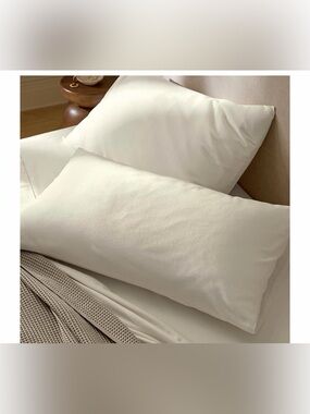 King BOLL & BRANCH Flannel " 2 pillowcases" in Cream Cotton Velvety Soft